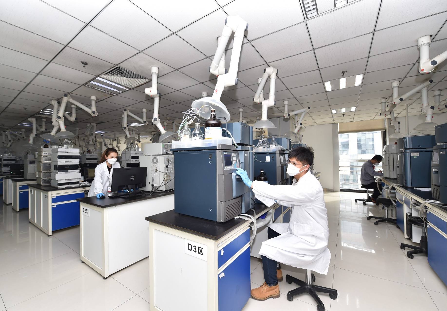 17133367335680042811835_1277